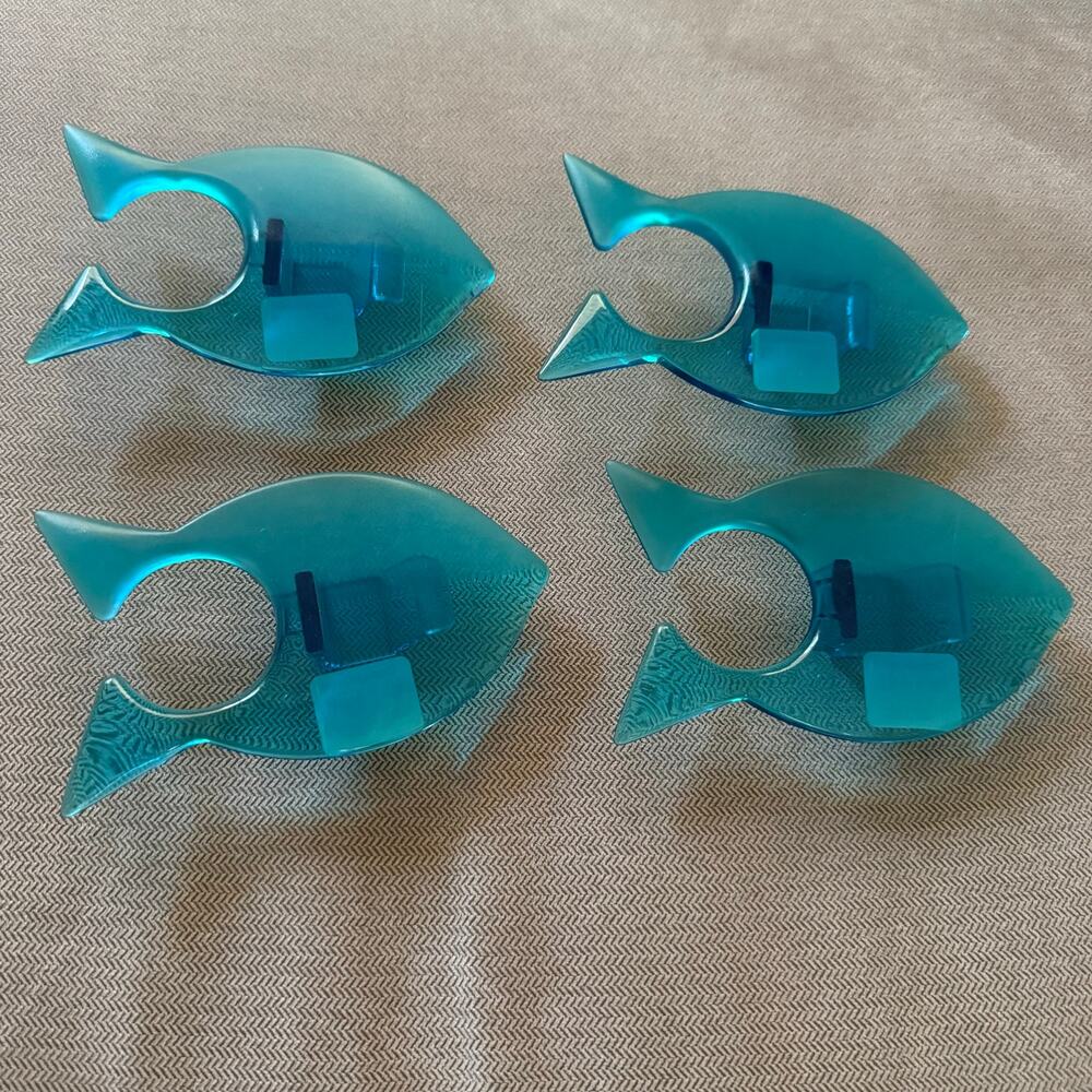 Vintage Crate & Barrel Blue Fish Drink Holder Clips Set of 4 Pool Party